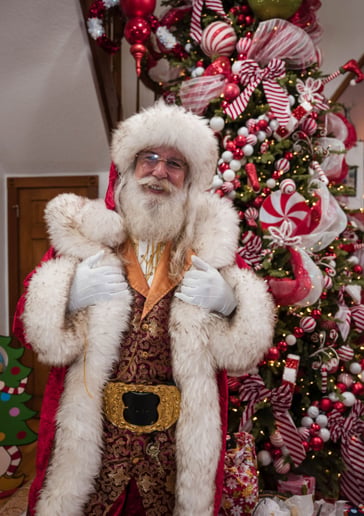 Gallery photo 6 of Santa Brad