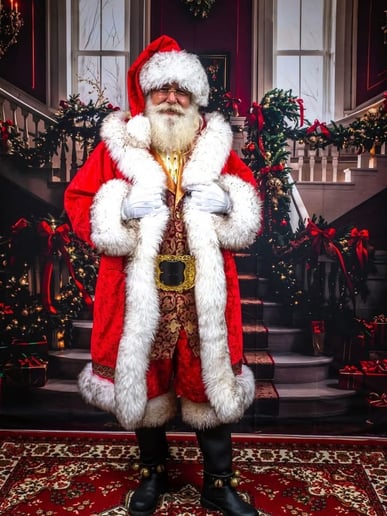 Gallery photo 10 of Santa Brad