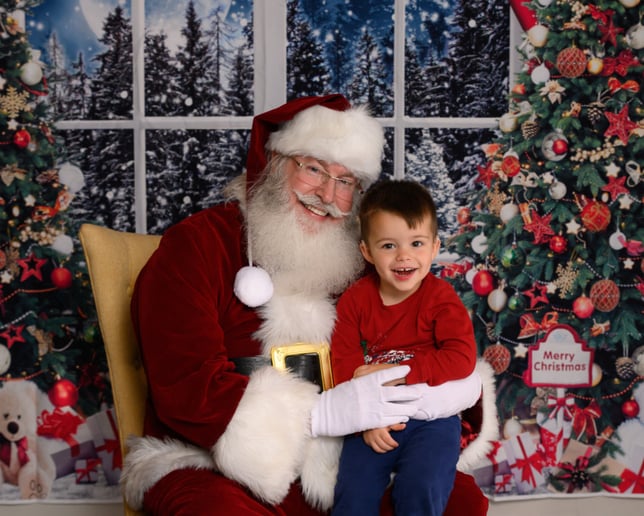 Gallery photo 18 of Santa Brett Jax