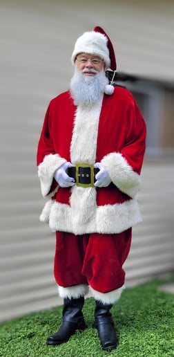 Gallery photo 9 of Poppie Claus