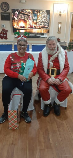 Gallery photo 7 of Santa Brian