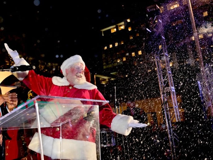 Gallery photo 11 of House of Kringle