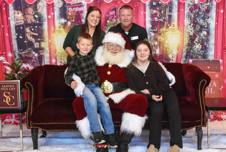 Gallery photo 1 of Santa Brian