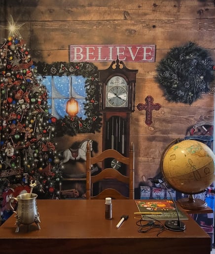 Gallery photo 20 of NEA Santa David Dixon