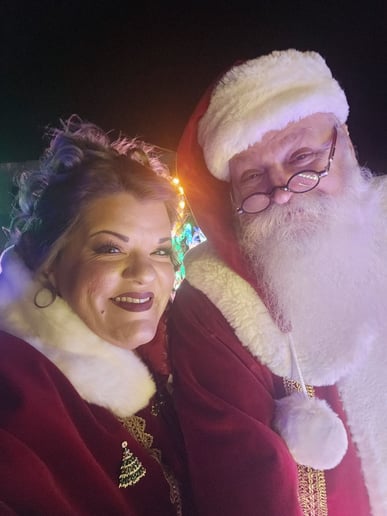 Gallery photo 3 of Santa by Parker