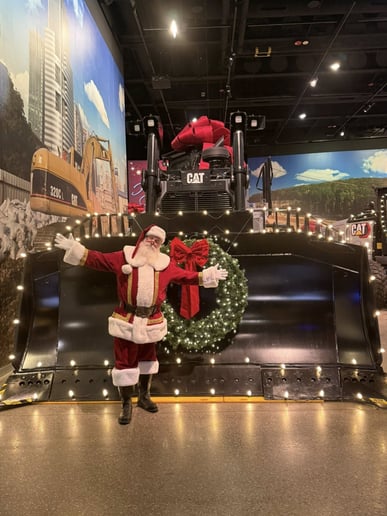 Gallery photo 6 of Santa by Parker