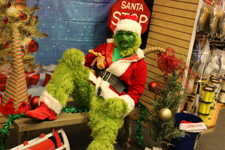 Gallery photo 9 of Santa by Scott