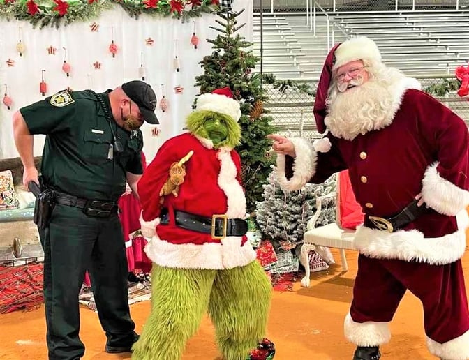 Gallery photo 7 of Santa by Scott