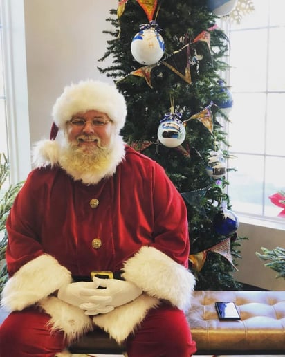 Gallery photo 1 of Santa By The Hour