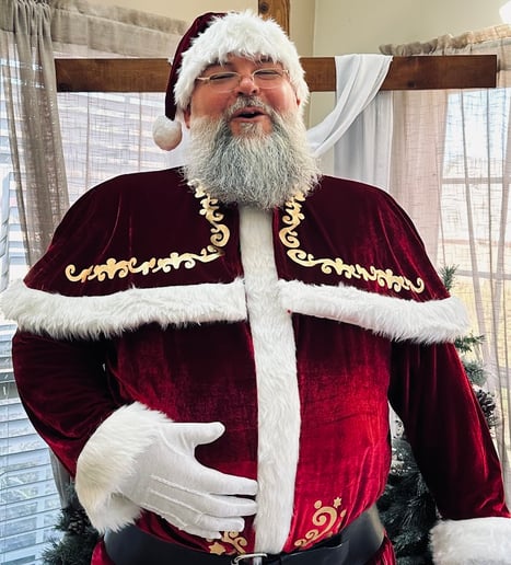 Gallery photo 1 of Santa Capps