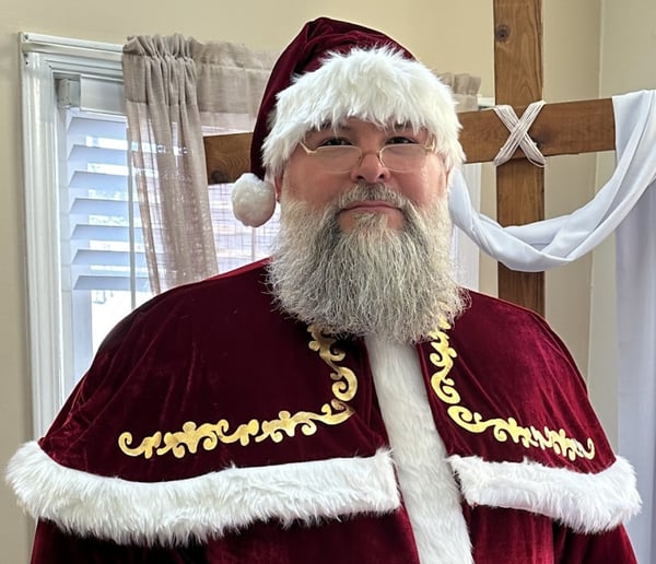 Gallery photo 3 of Santa Capps