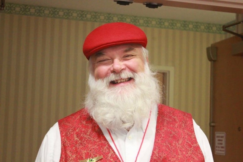 Gallery photo 2 of Santa Carl