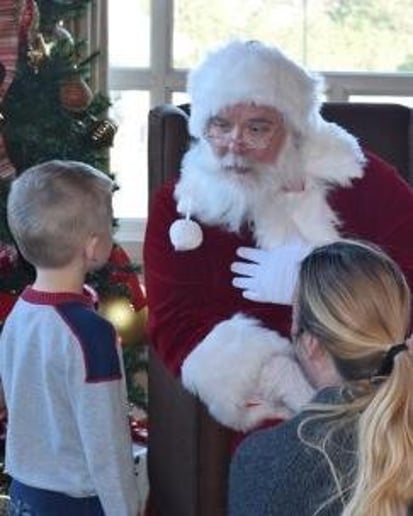 Gallery photo 3 of Santa Carl