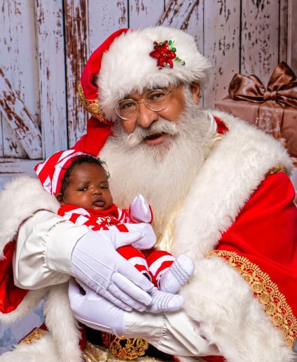 Gallery photo 5 of Santa Michael