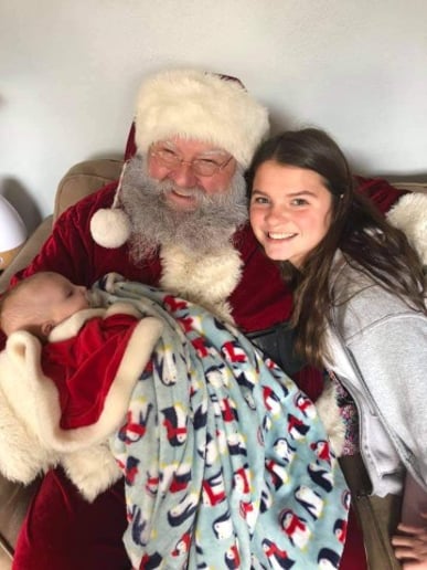 Gallery photo 9 of Santa Chad