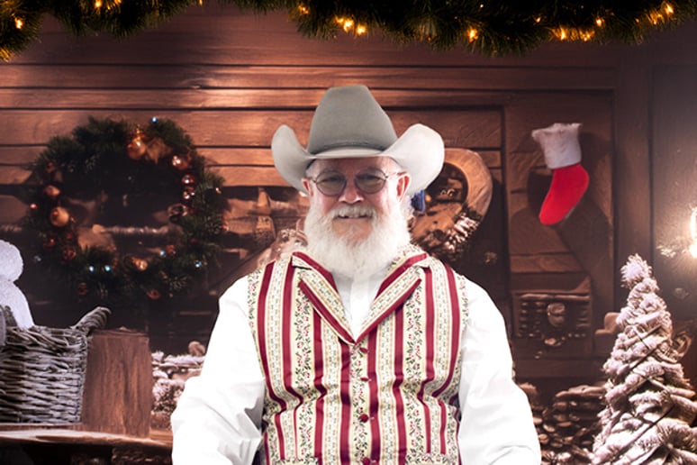 Gallery photo 10 of Santa Chap