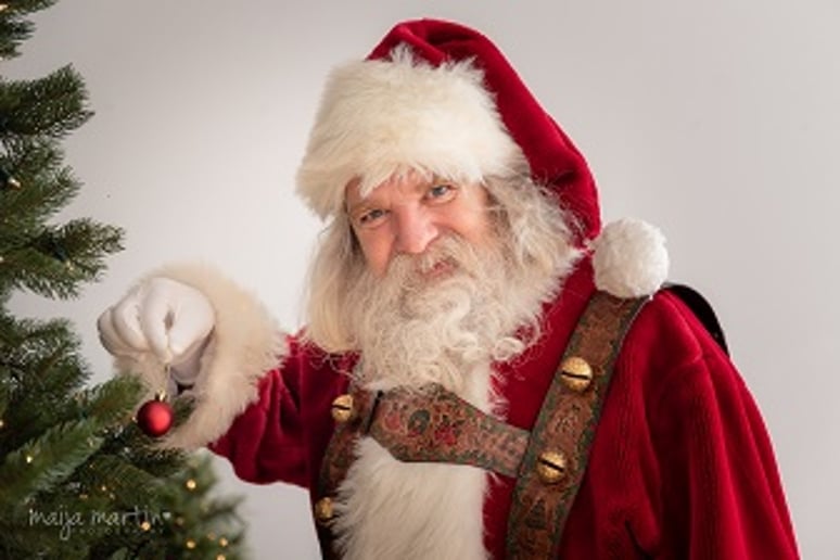 Gallery photo 17 of Santa Chicago
