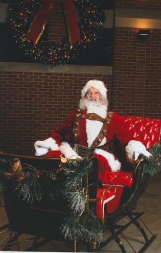 Gallery photo 11 of Santa Chicago
