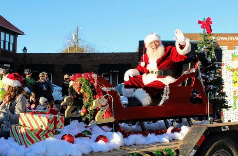 Gallery photo 14 of Santa Chris Barnard
