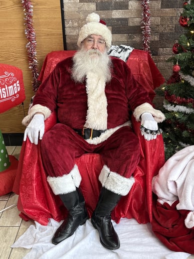 Gallery photo 6 of Santa Chris Kringle