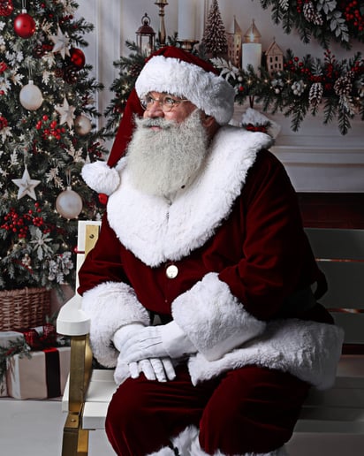 Gallery photo 3 of Santa Chris