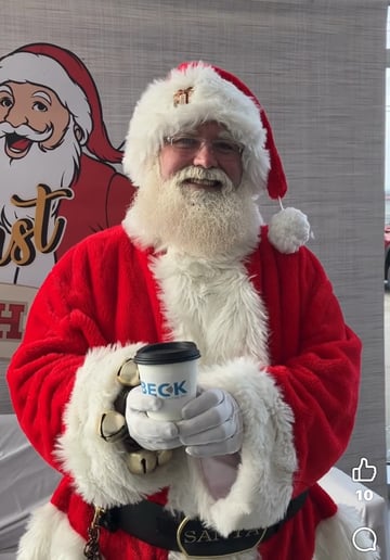 Gallery photo 3 of Santa Chris