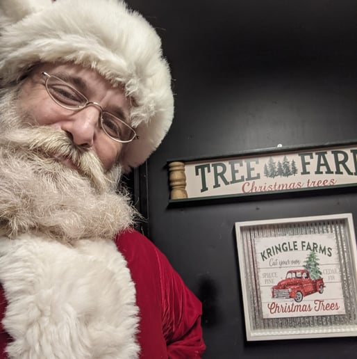 Gallery photo 1 of Santa Chris