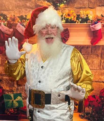 Gallery photo 4 of Santa Chris