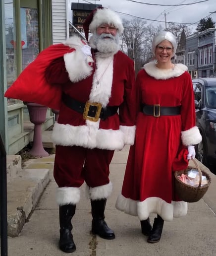 Gallery photo 8 of Santa Chris