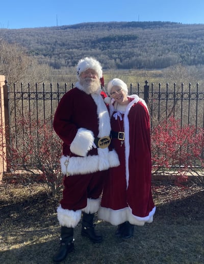 Gallery photo 10 of Santa Chris