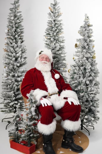 Gallery photo 20 of Santa Chris