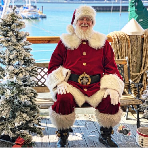 Gallery photo 8 of Santa Christopher