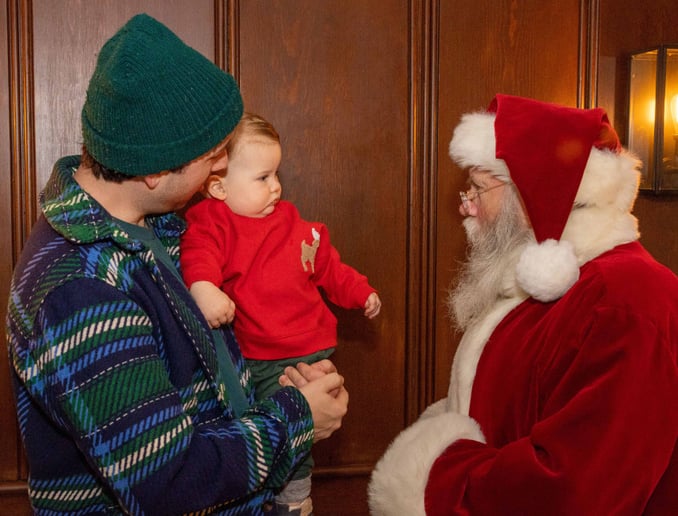 Gallery photo 3 of Santa Chuck