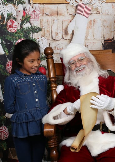 Gallery photo 4 of Santa Chuck Odom
