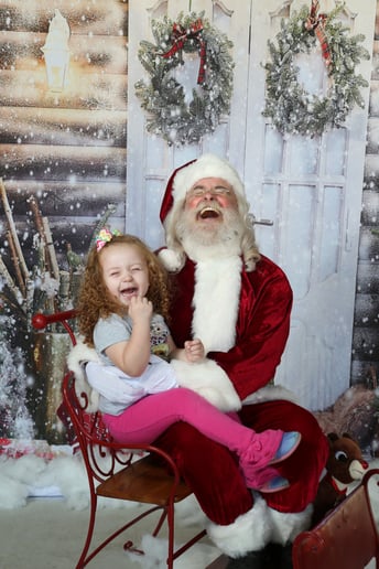 Gallery photo 5 of Santa Chuck Odom