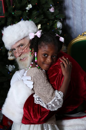 Gallery photo 9 of Santa Chuck Odom