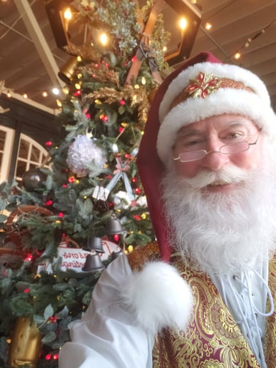 Gallery photo 6 of Santa Chuck (Papa Claus)