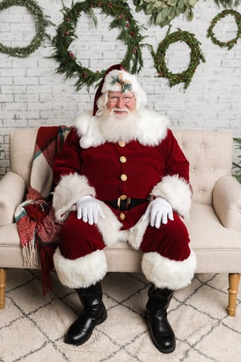 Gallery photo 1 of Santa Chuck