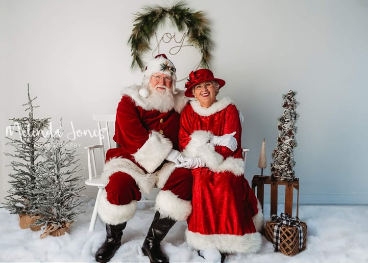 Gallery photo 2 of Santa Chuck