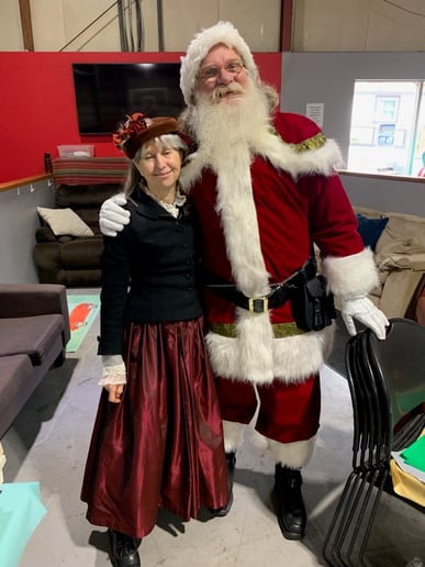 Gallery photo 8 of Santa Clark