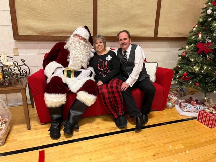 Gallery photo 1 of Santa Claus Chuck