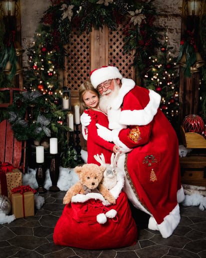 Gallery photo 7 of Santa Claus Ken