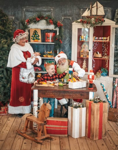 Gallery photo 11 of Santa Claus Ken