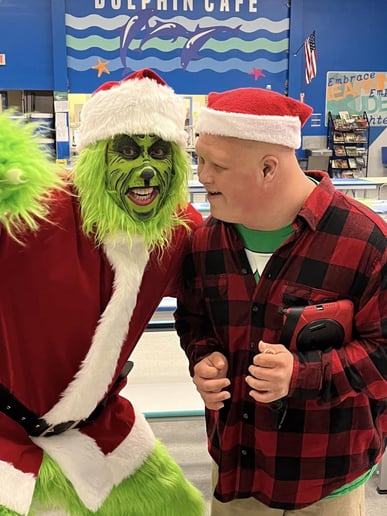 Gallery photo 11 of Mandarin Santa and The Grinch