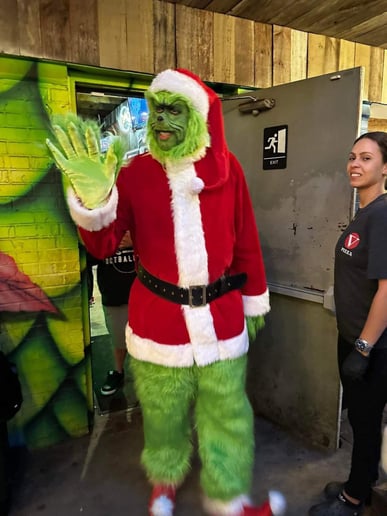 Gallery photo 4 of Mandarin Santa and The Grinch