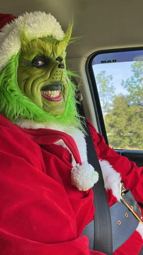 Gallery photo 14 of Mandarin Santa and The Grinch