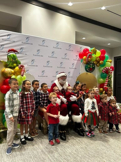 Gallery photo 21 of Mandarin Santa and The Grinch