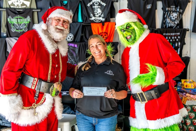 Gallery photo 23 of Mandarin Santa and The Grinch