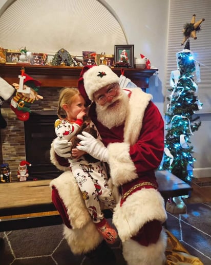 Gallery photo 7 of Santa Claus John