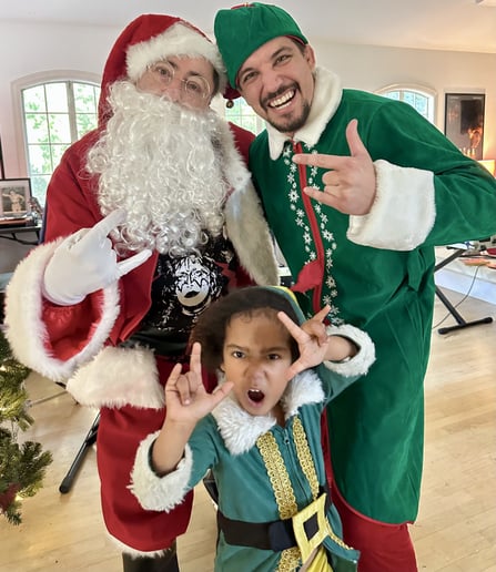 Gallery photo 4 of SINGING and DANCING SANTA for your event or party!